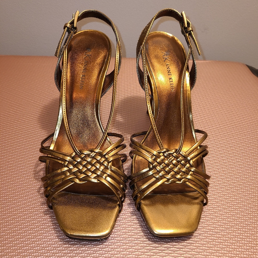 Bronze Woven Heel